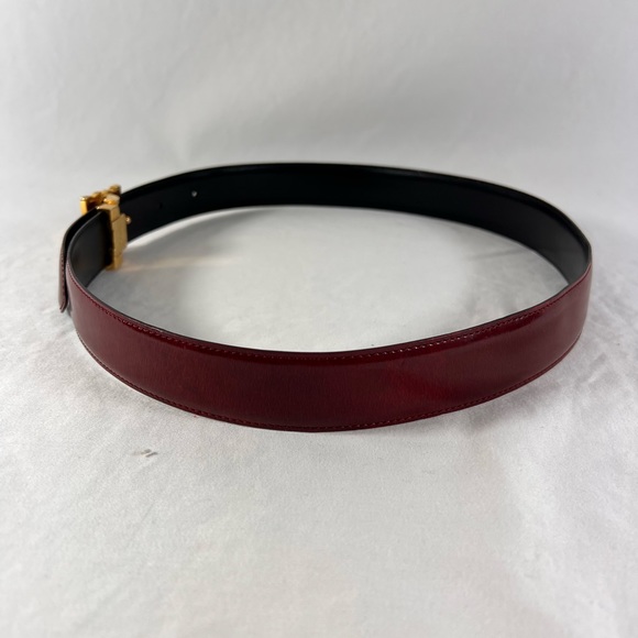 CARTIER Paris Burgundy and Black Leather Reversible Logo Belt Woman 28"/ 31" - Picture 2 of 10